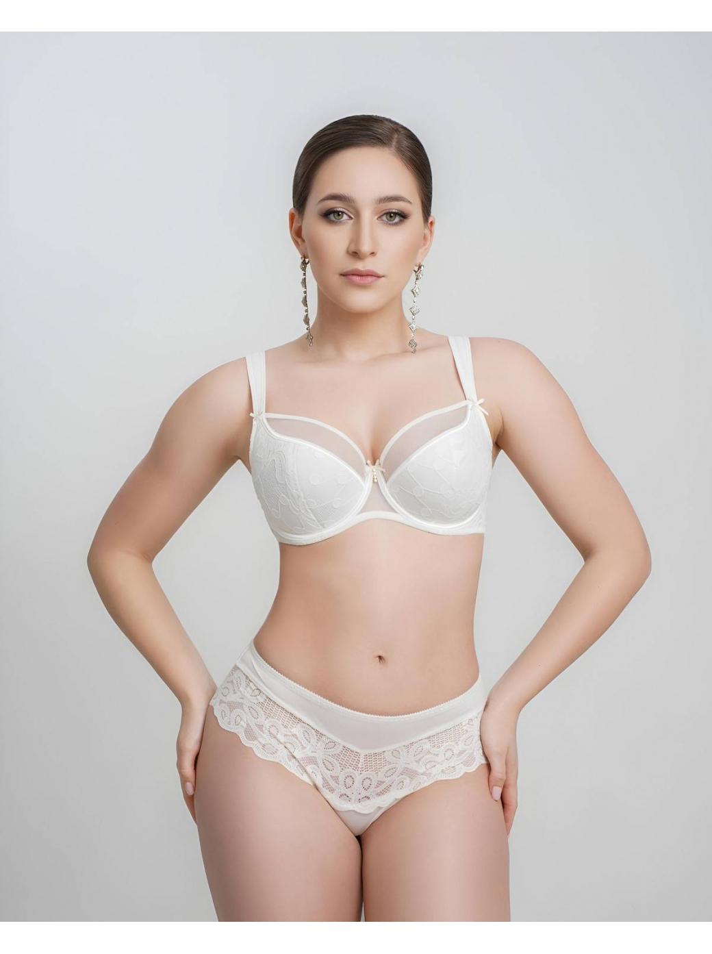 Бюстгальтер полупоролоновая чашка на каркасах  ZE:BRA_522502_молоко